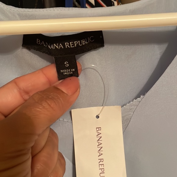 Light blue banana republic shirt - Picture 2 of 5